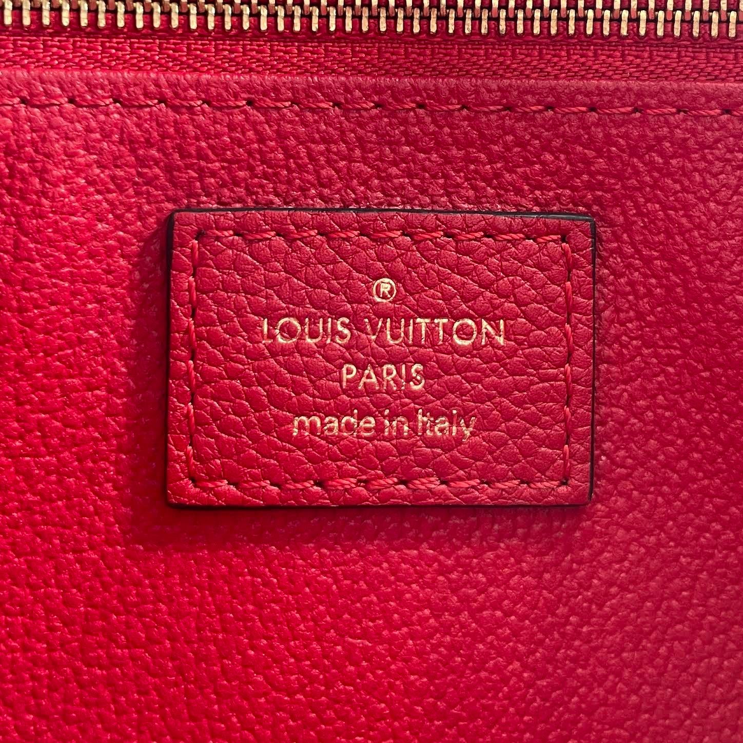 LOUIS VUITTON Monogram Pallas Beauty Case
