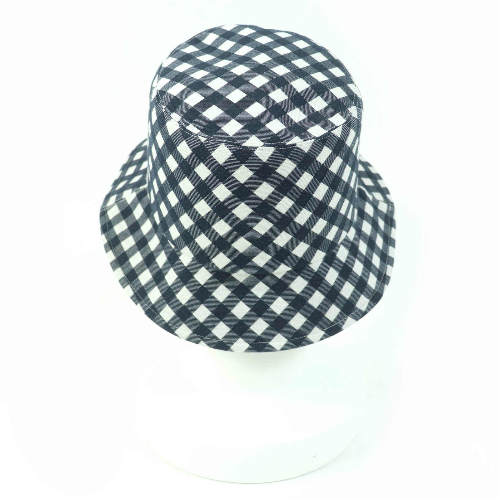 Christian Dior hat 22VIC923I130 Main: 49%, Main: 46%, Main: 5%, Lining: 49%, Lining: 46%, : Polyurethane 5% Navy Ivory 56