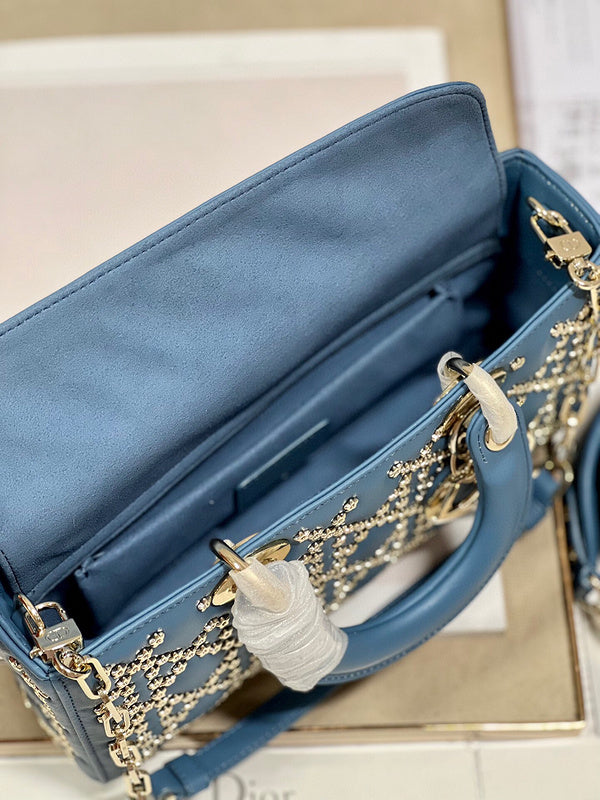 ELE - Dir Bags - 1820