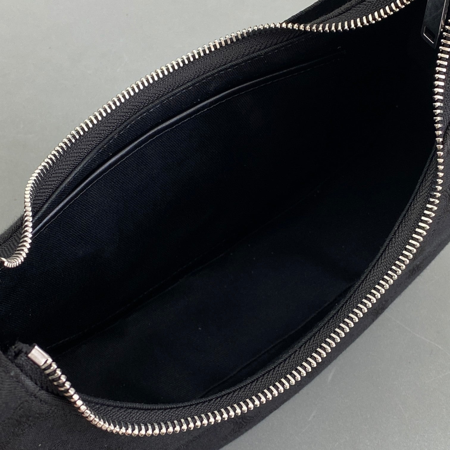 GLAMI MeGLAMIum Ava Bag With GLAMI Strap In Quilted Nylon Black For Women 9in/23cm 196972DLI.38SI