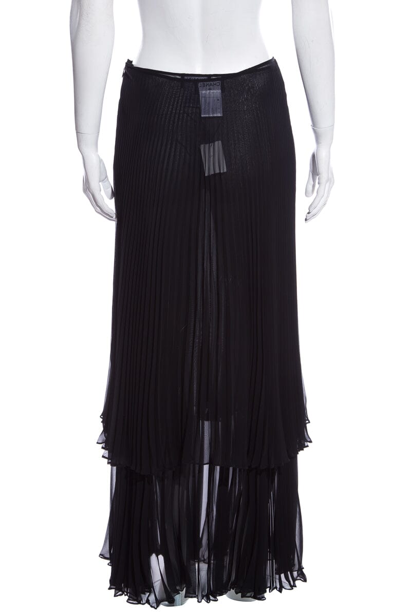 Chanel Cruise '02  Black 2 PC Skirt SZ 40