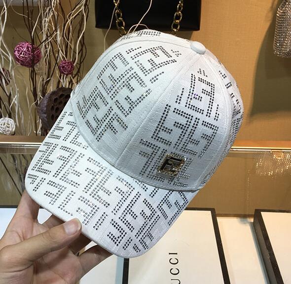 SAMC - Mix Hats - 059