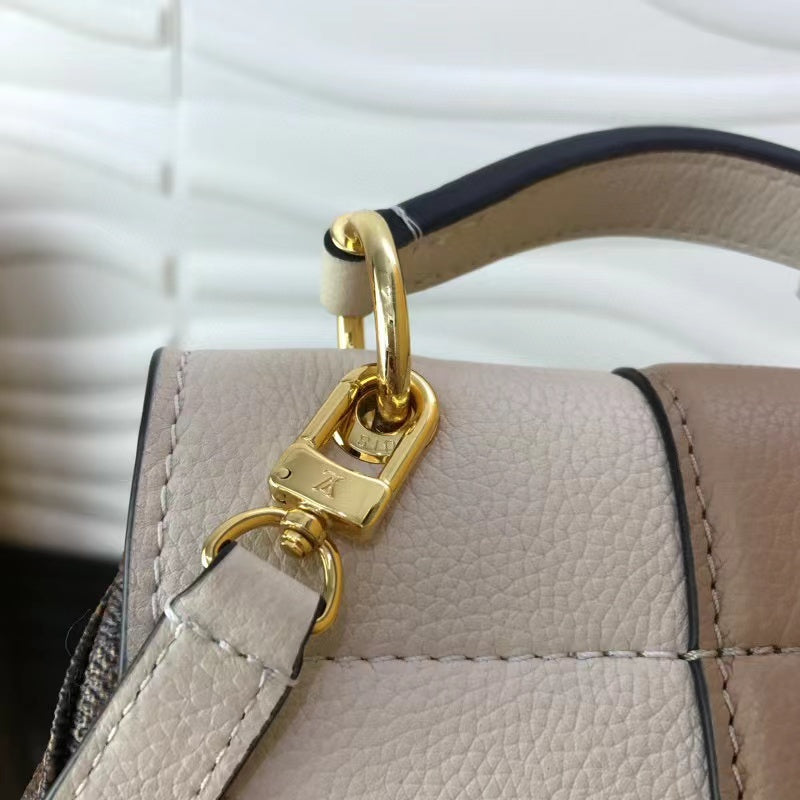 LOV2 Bags - Luxurious Bags  2459