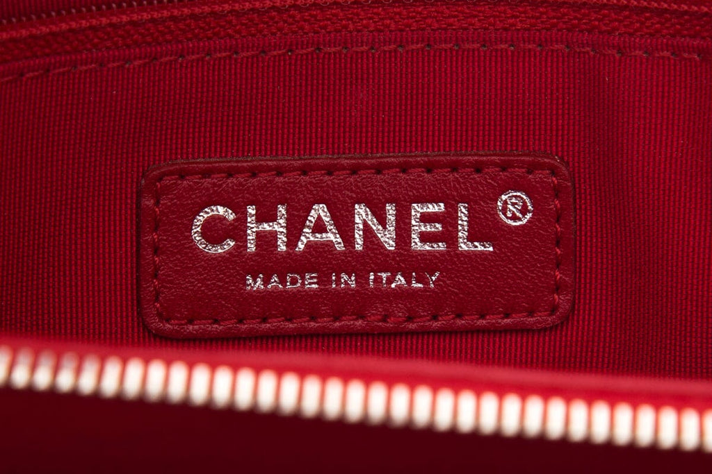 Chanel Red & Pink Lipstick Patent Leather Handbag