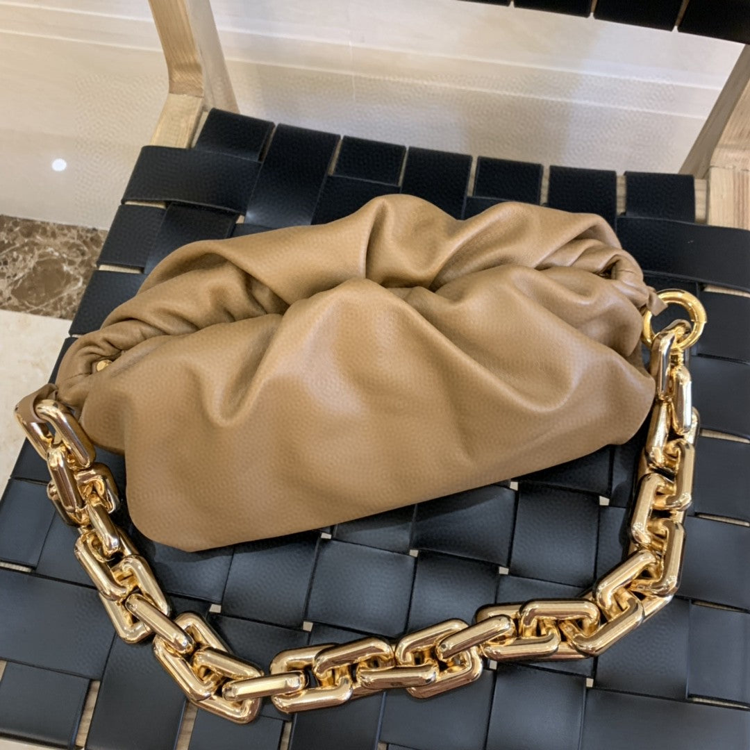 GLAMI Chain Pouch For Women 12.2in/31cm In Camel 620230VCP402618