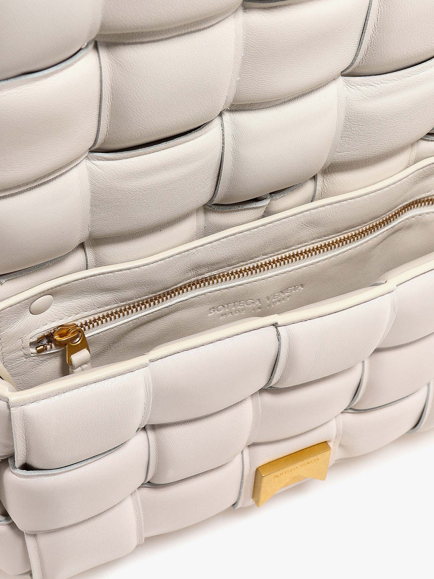 Bottega Veneta Woman Bottega Veneta Woman White Shoulder Bags