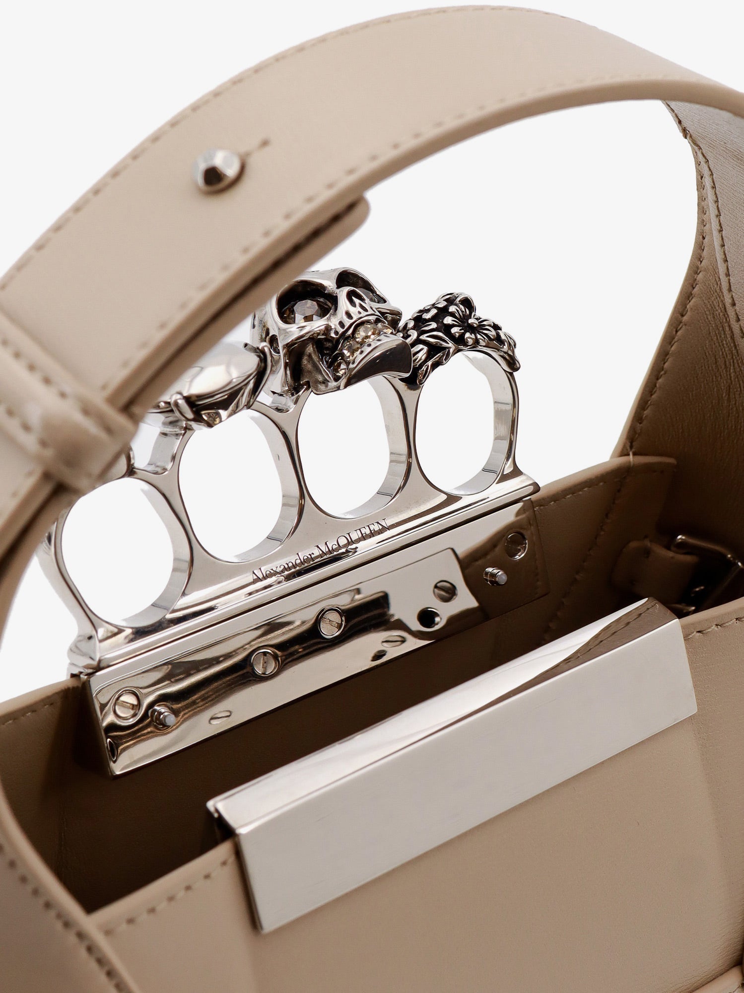 Alexander Mcqueen Woman Alexander Mcqueen Woman Beige Handbags