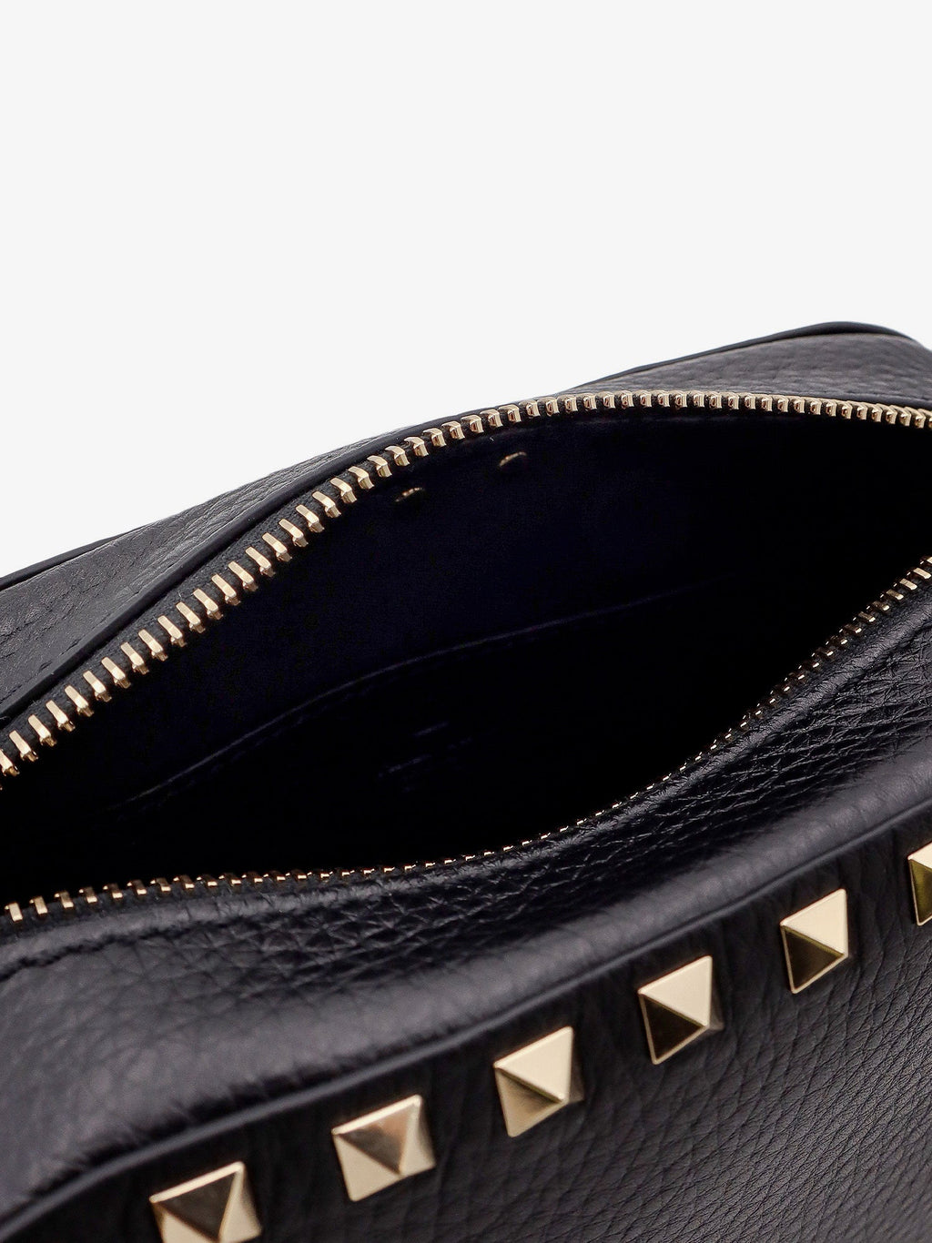 Valentino Garavani Woman Valentino Garavani Woman Black Shoulder Bags