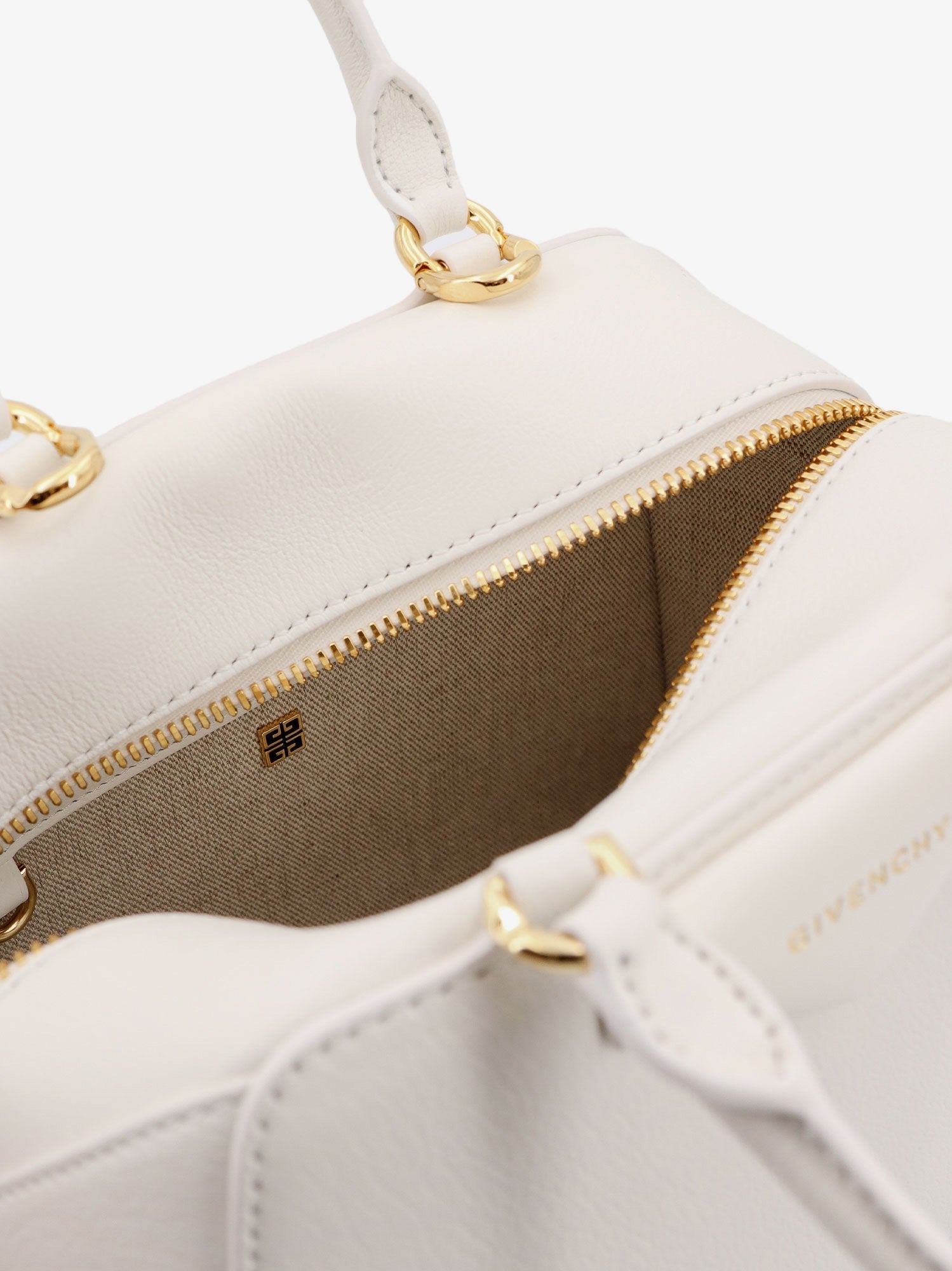 Givenchy Woman Givenchy Woman White Handbags