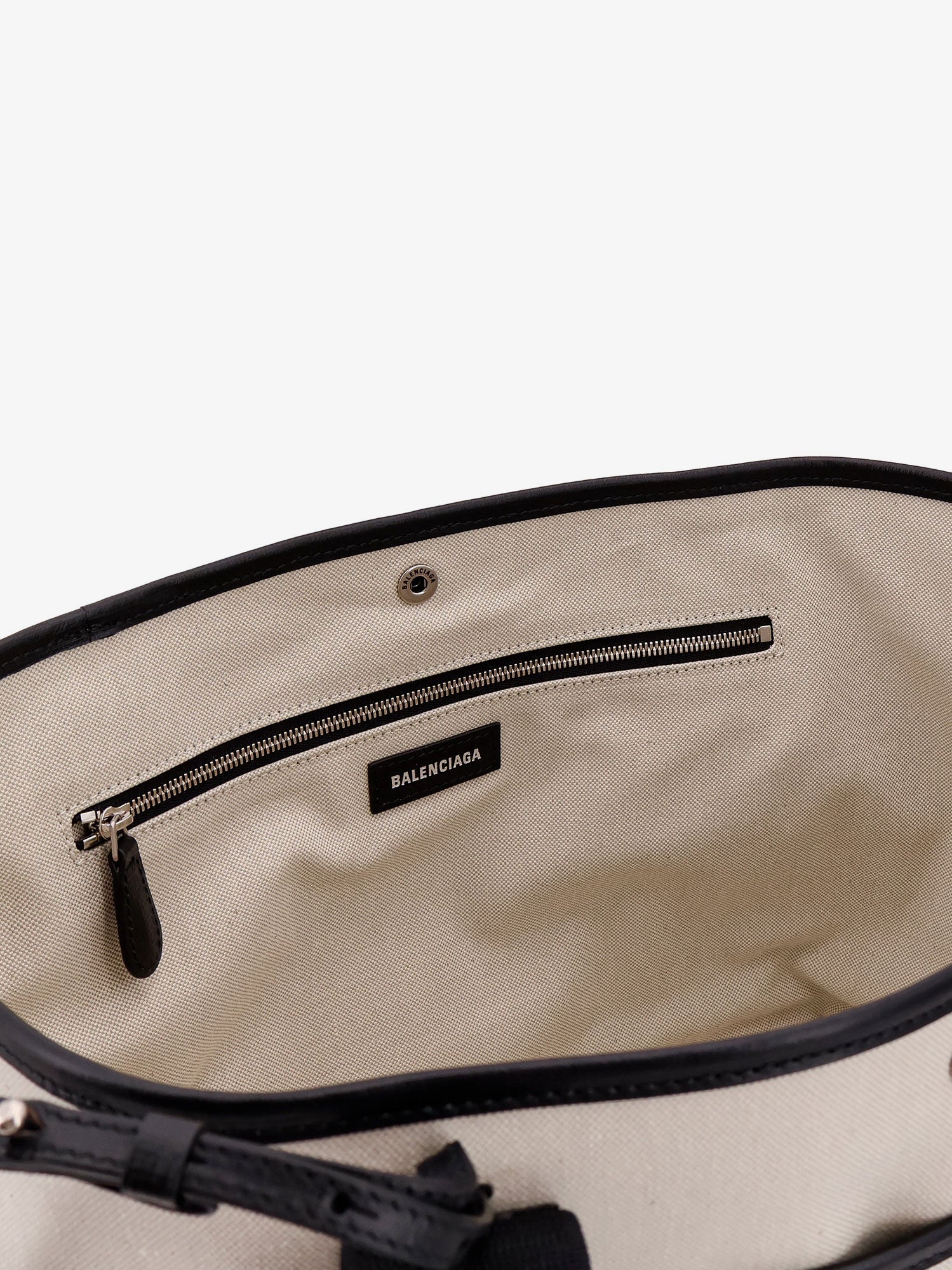 Balenciaga Woman Balenciaga Woman Neutrals Shoulder Bags