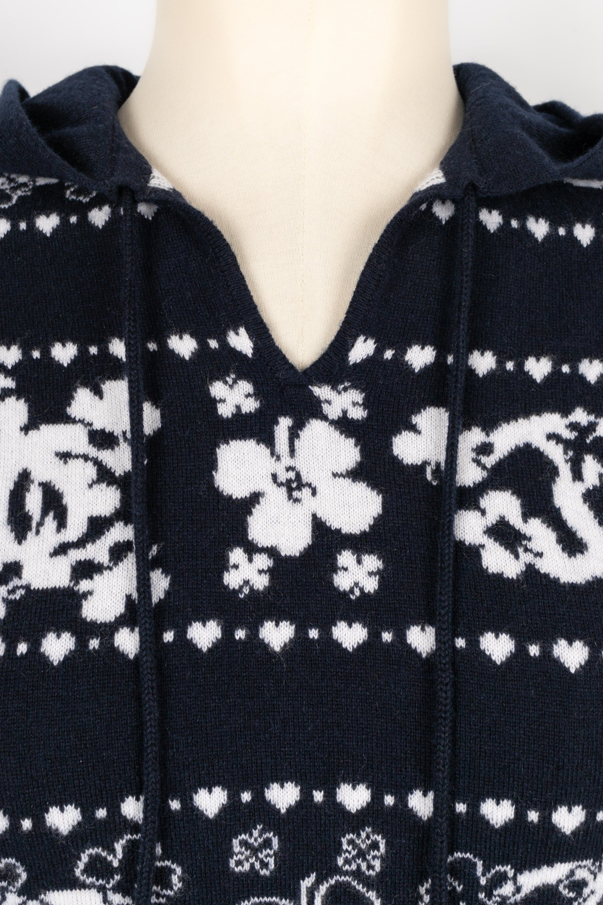 Haut en cachemire Chanel