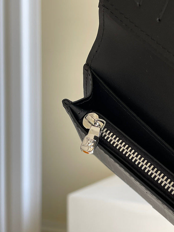 LOV2 Bags - Luxurious Bags  2364