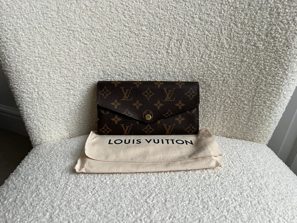 Louis Vuitton Sarah Wallet in Monogram and Fuchsia  (RRP £490)