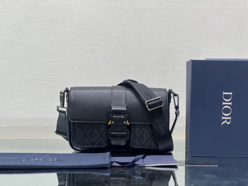 ELE - Dir Bags - 1631
