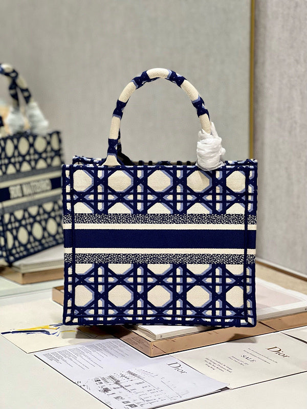 ELE - Dir Bags - 136