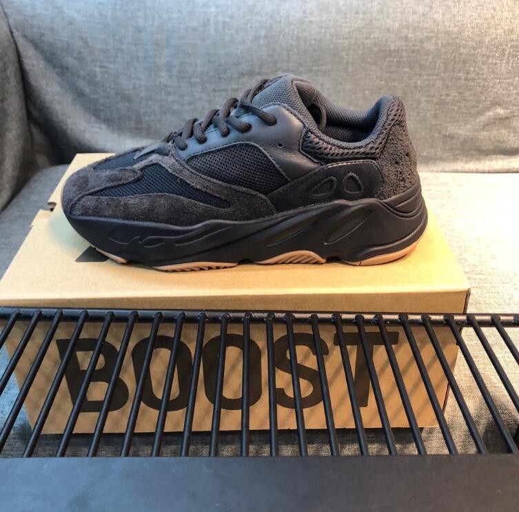 SAMC - YZO Sneakers - 360