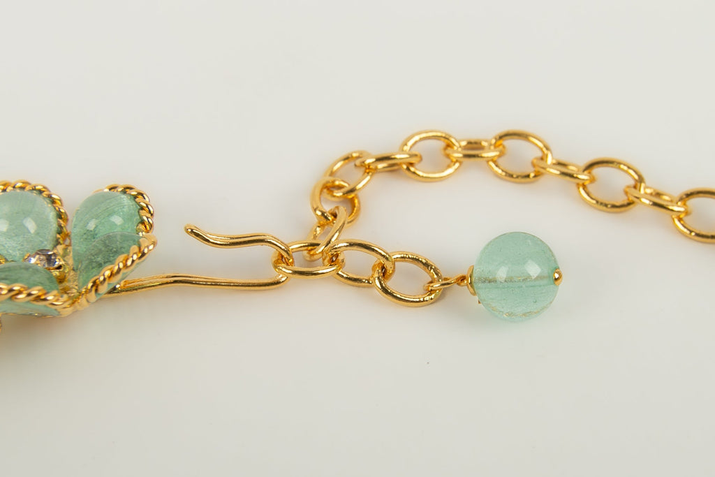 Collier Augustine