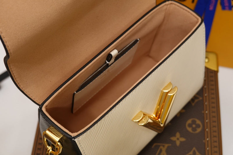 LOV2 Bags - Luxurious Bags  1519