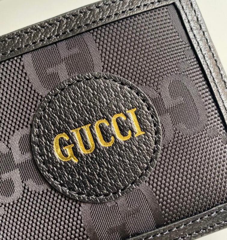 SAMC - Mix Wallets - 226