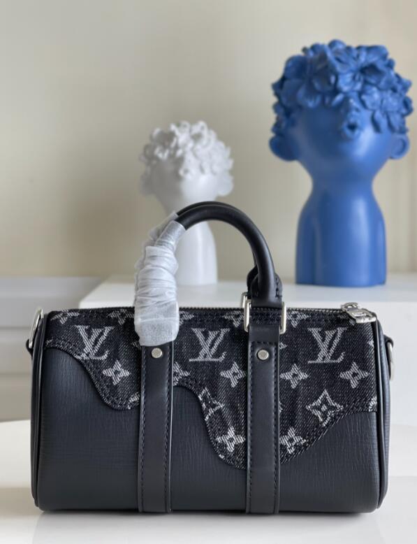 SAMC - LOV Bags - 2101