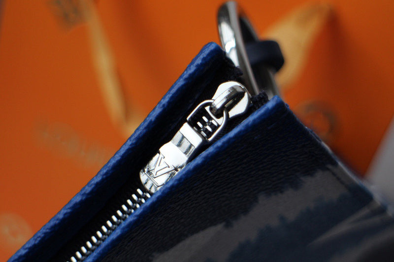 LOV2 Bags - Luxurious Bags  1609
