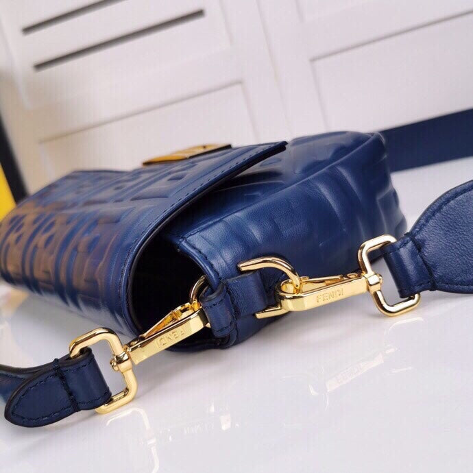 FI Baguette Chain MiGLAMI MeGLAMIum Dark Blue Bag For Woman 26cm/10in