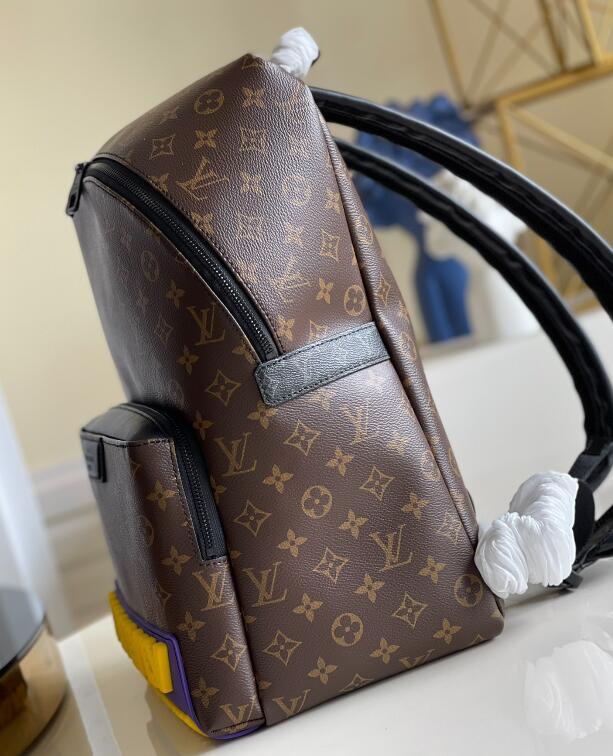 SAMC - LOV Bags - 2395