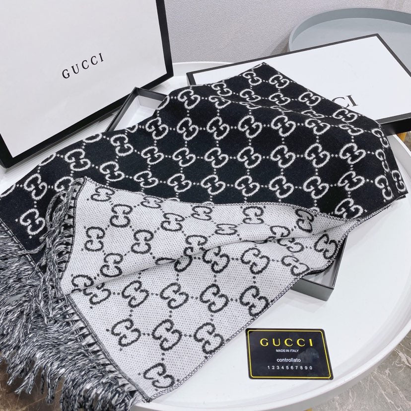 EN - Luxury GCI Scarf 016
