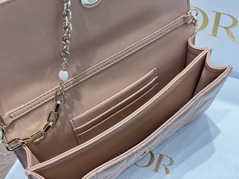 ELE - Dir Bags - 1782