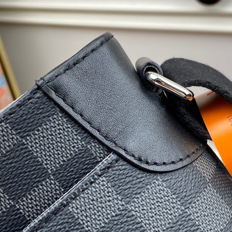 LOV2 Bags - Luxurious Bags  1677