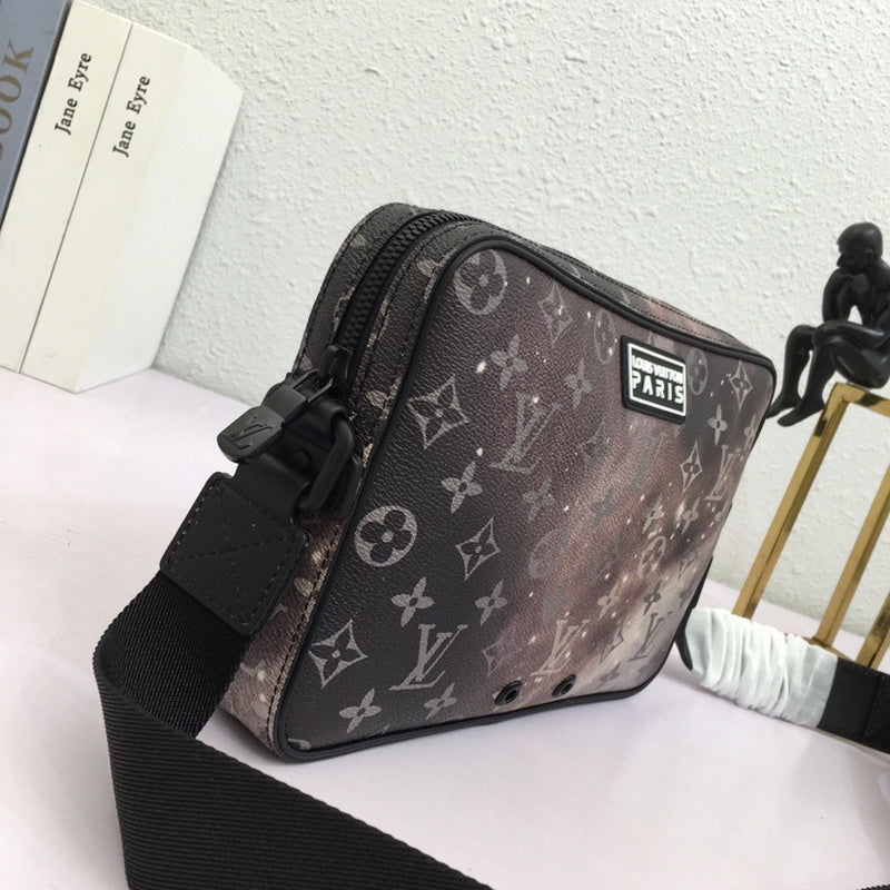 LOV2 Bags - Luxurious Bags  2064