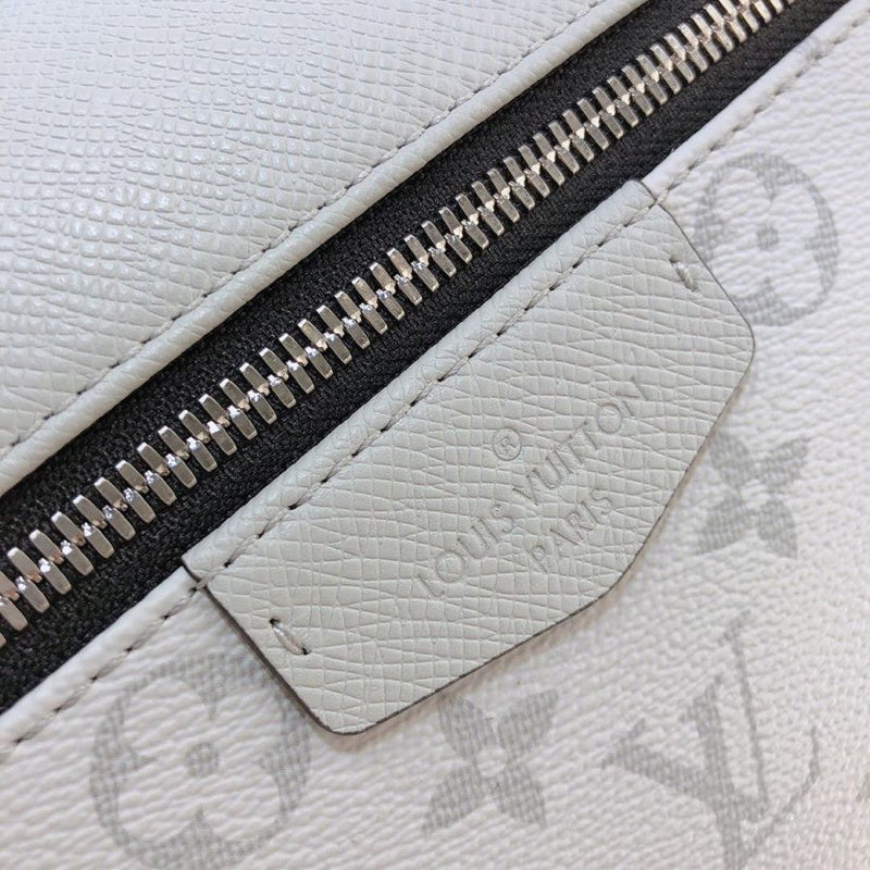 LOV2 Bags - Luxurious Bags  1863