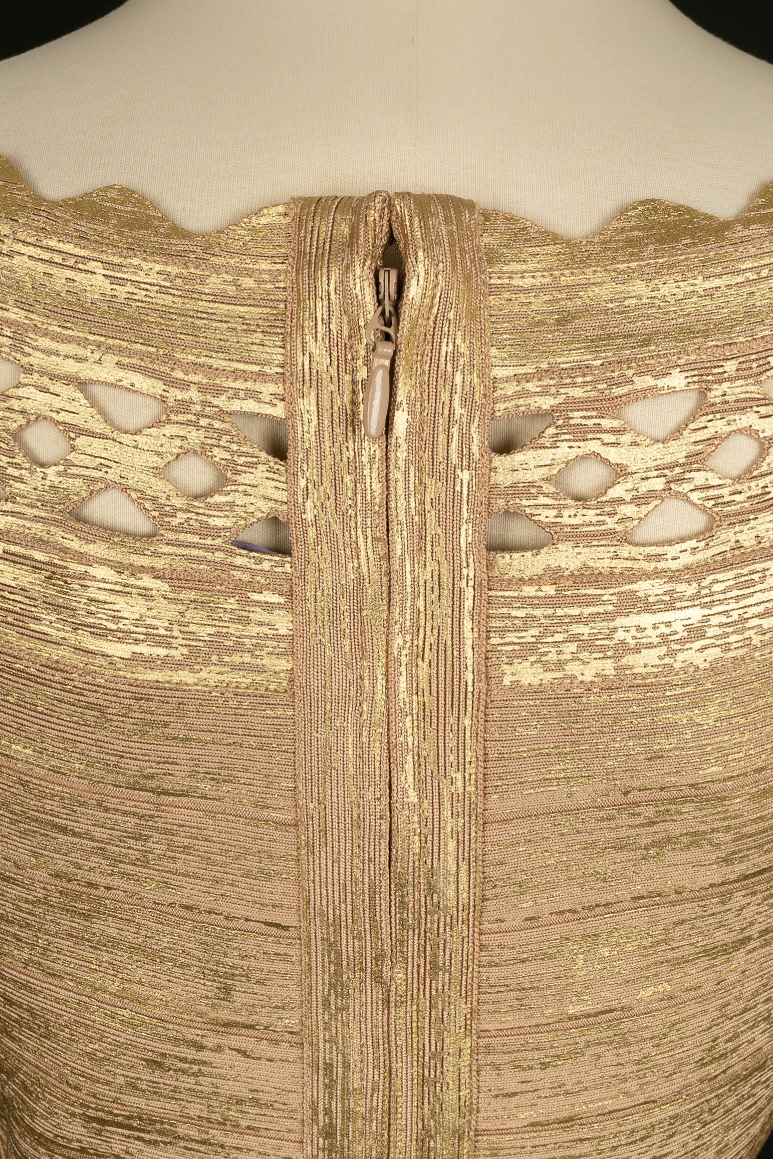 Robe dorÃƒÆ’Ã‚Â©e HervÃƒÆ’Ã‚Â© LÃƒÆ’Ã‚Â©ger