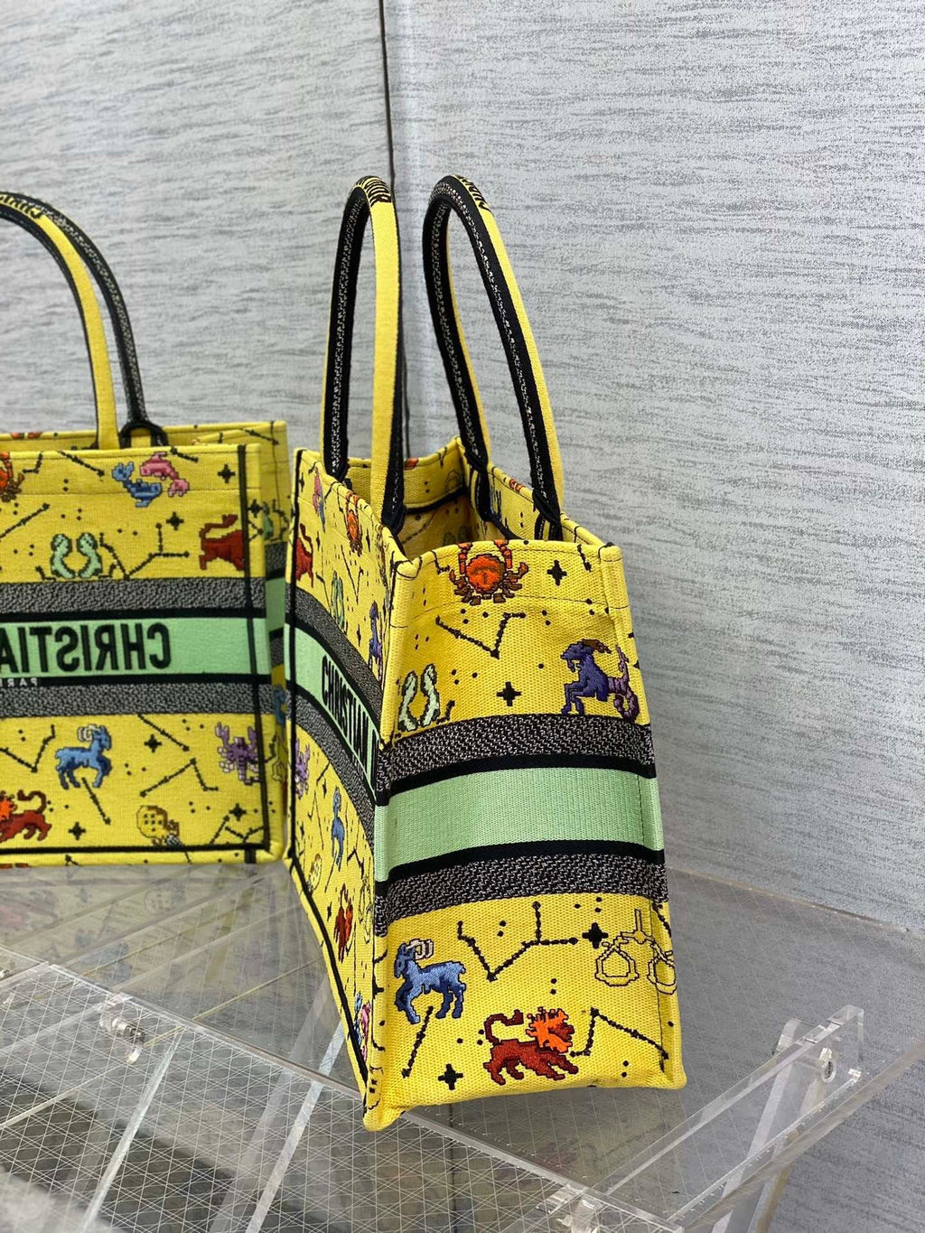 GLAMI MeGLAMIum Book Tote Yellow Multicolor, For Women, WomenÃ¢â‚¬â„¢s Handbags 14in/36cm CD