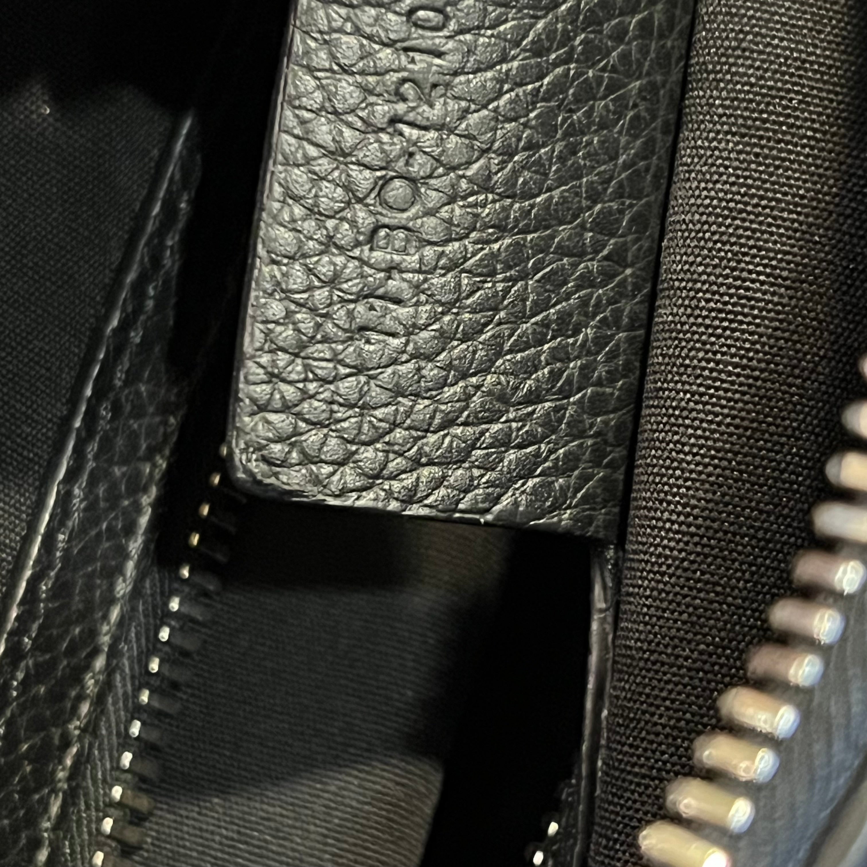 CHRISTIAN DIOR Saddle Maxi Grained Calfskin Crossbody Bag