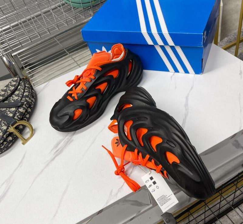 SAMC - YZO Sneakers - 075