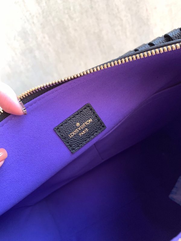 LOV2 Bags - Luxurious Bags  1468
