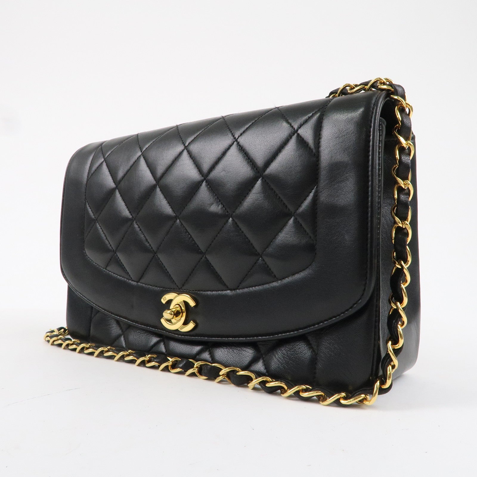 CHANEL Matelasse Lambskin Diana Chain Shoulder Bag Black A01165