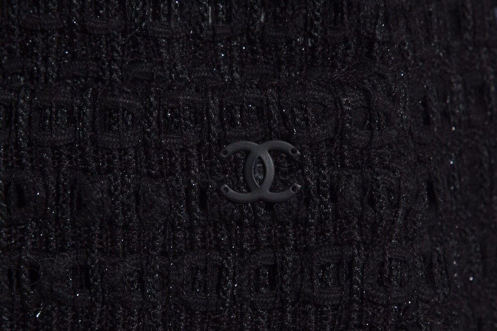 Chanel Black Tweed Skirt SZ 38
