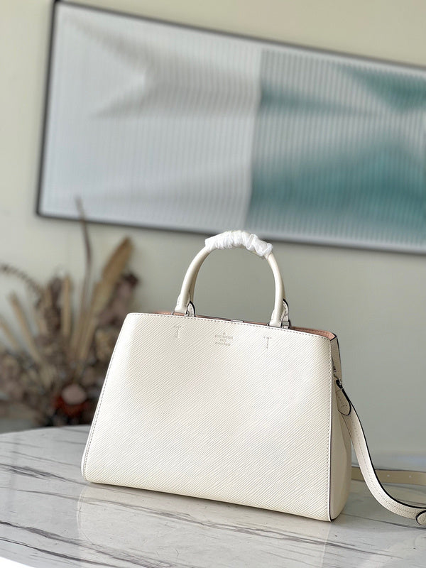 Fashion Lu-Vi bags - 4940