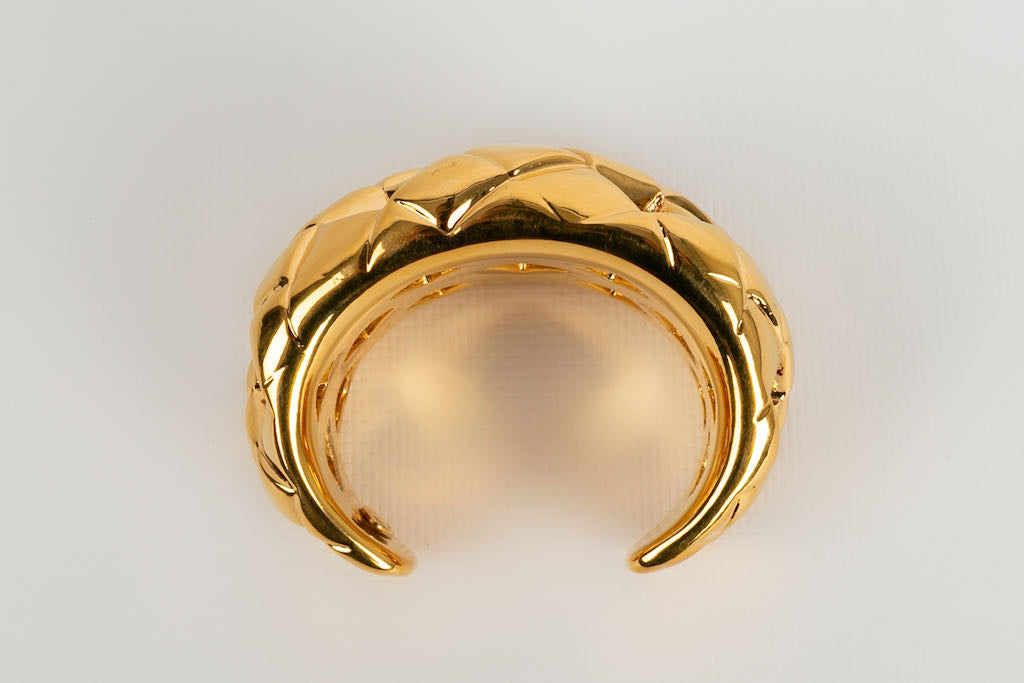 Manchette en mÃƒÆ’Ã‚Â©tal dorÃƒÆ’Ã‚Â© Chanel