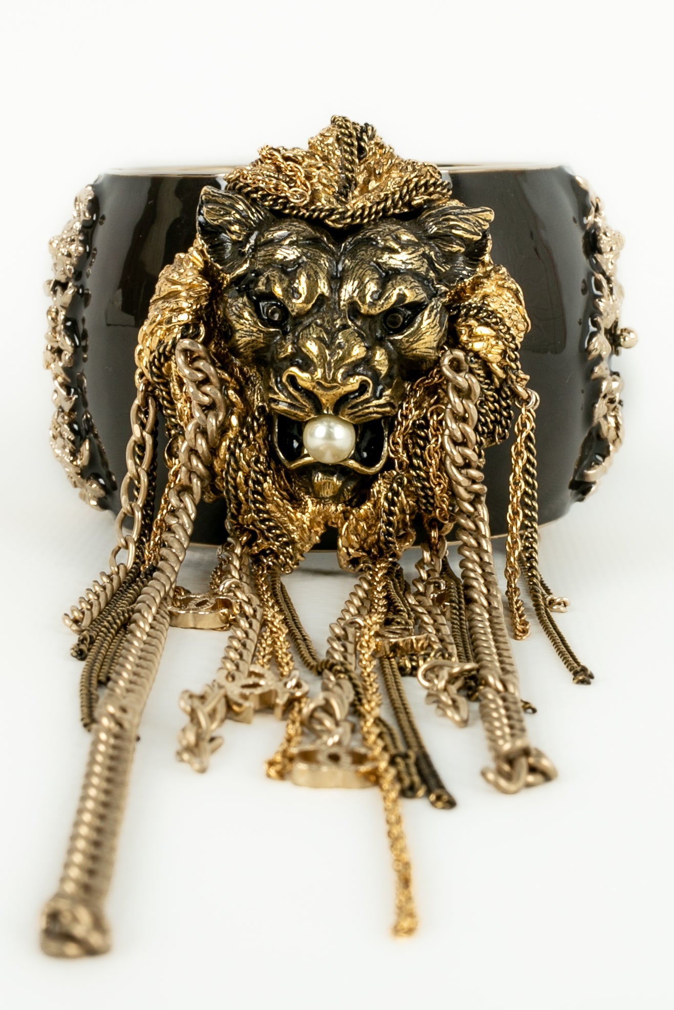 Bracelet "tÃƒÆ’Ã‚Âªte de lion" Chanel 2011