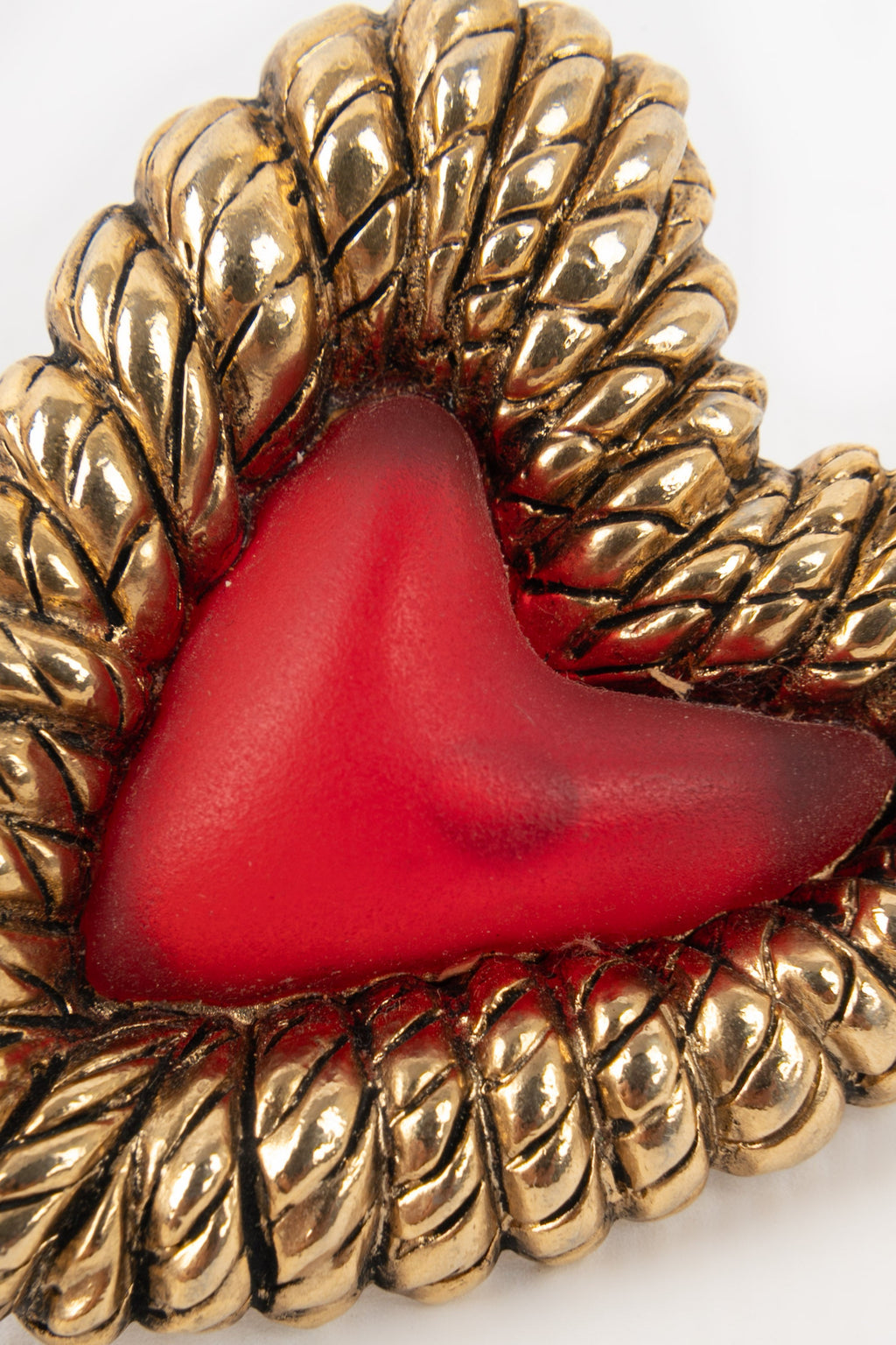 Broche coeur Balenciaga