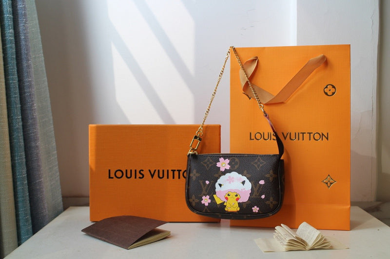 LOV2 Bags - Luxurious Bags  1823