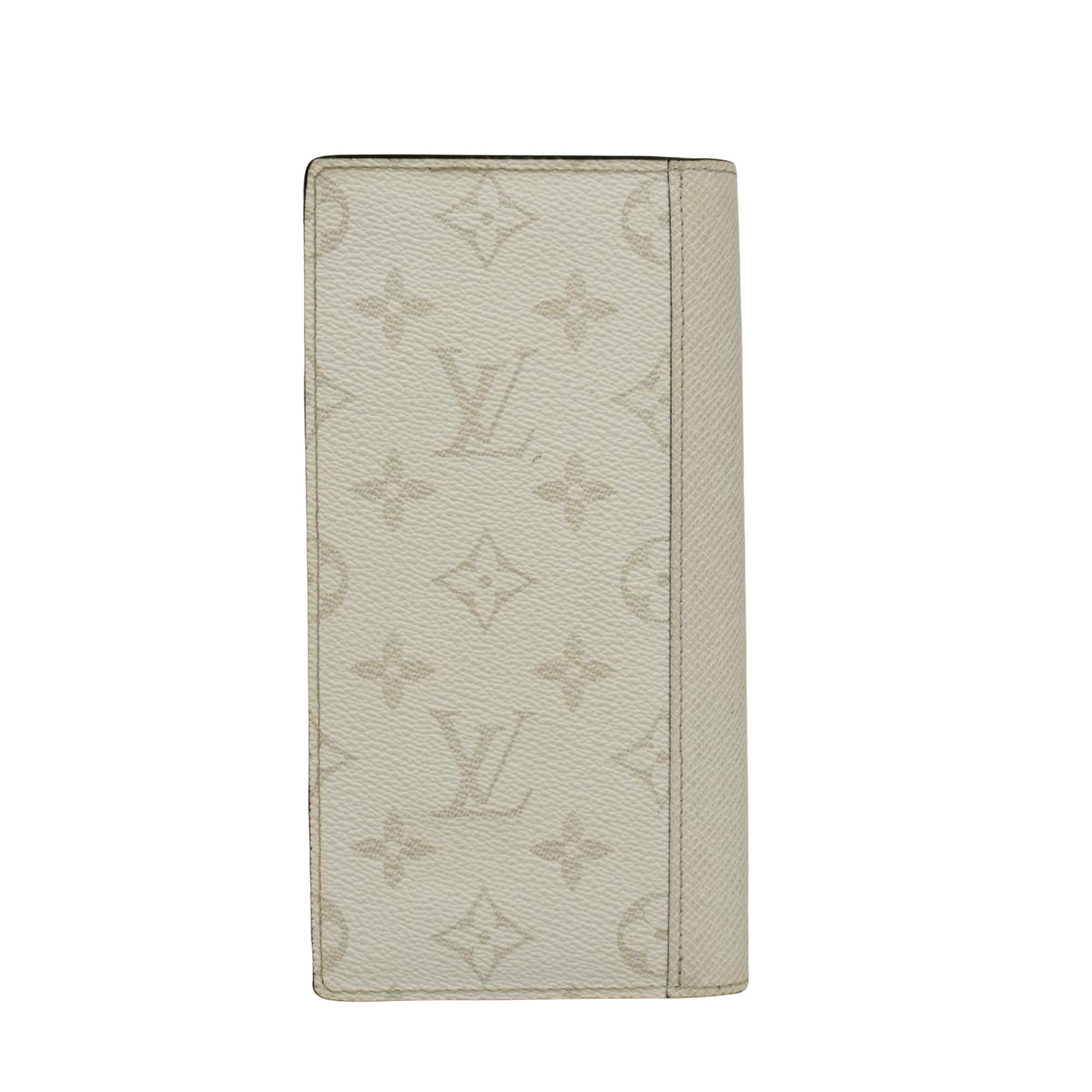 Louis Vuitton Brazza  Leather Wallet  ()