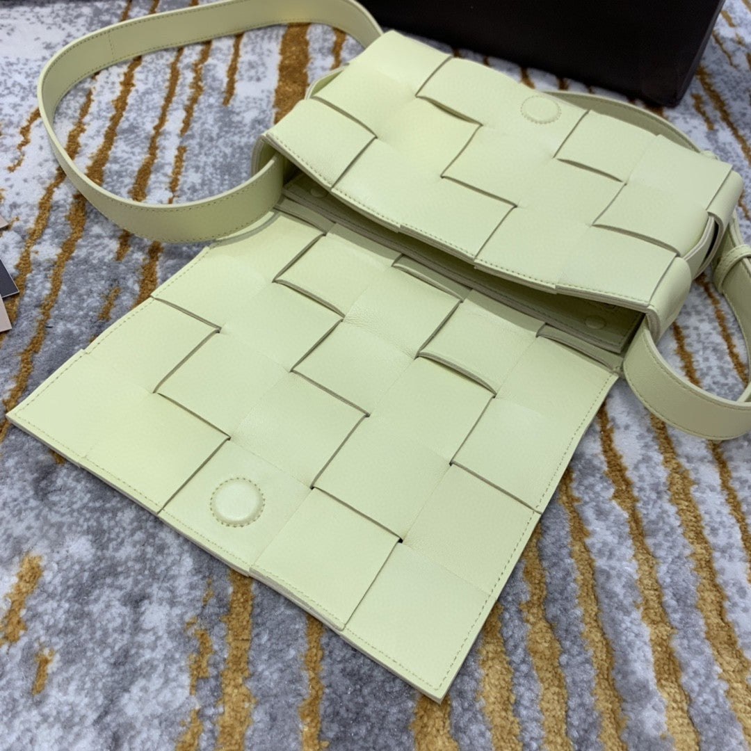 GLAMI Cassette Bag For Women 9.1in/23cm In Light Yellow
