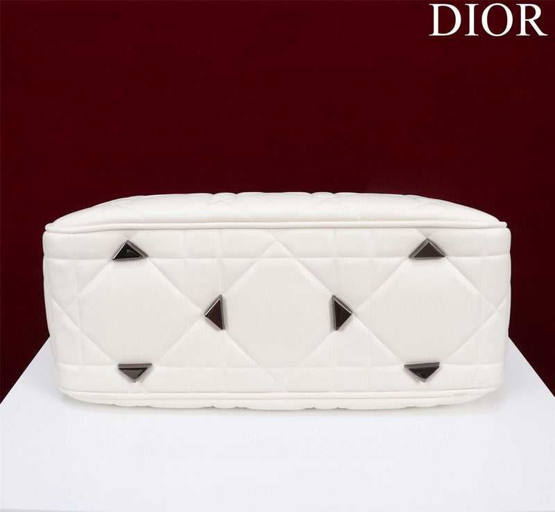 ELE - Dir Bags - 1425