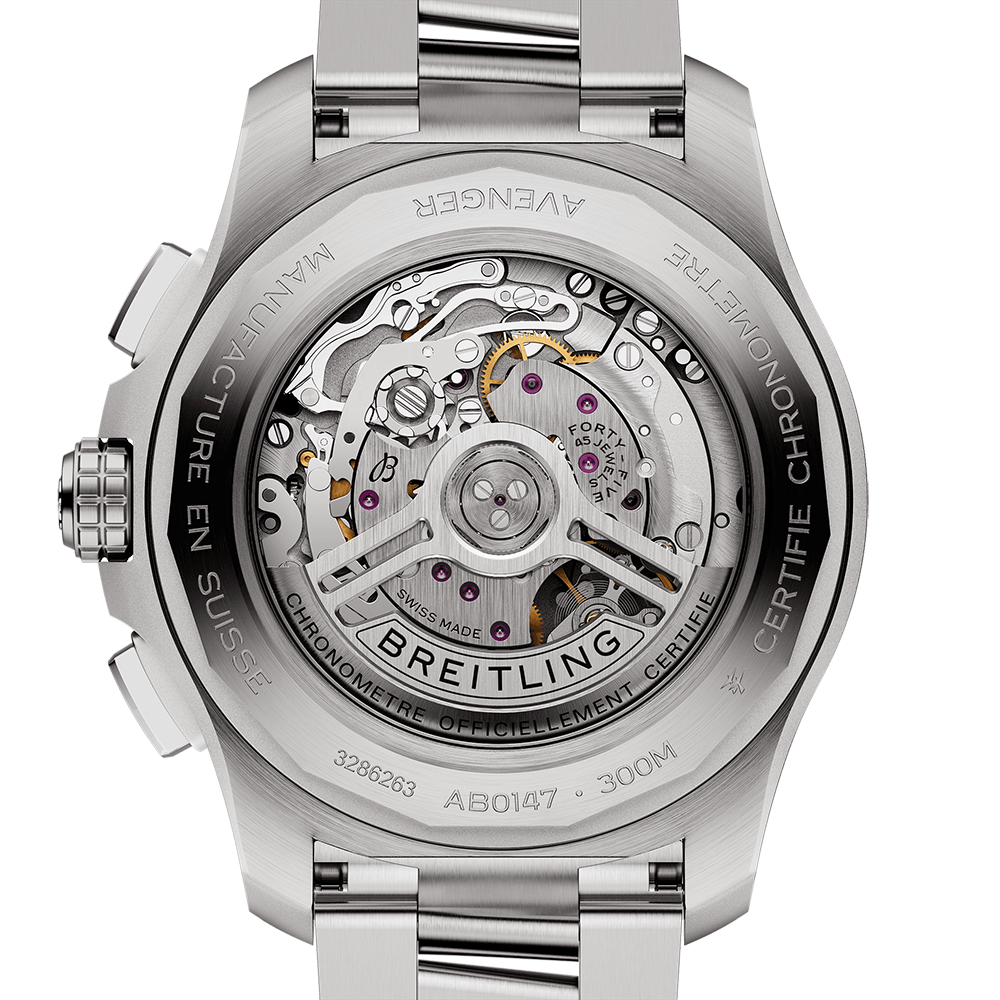 Breitling Avenger B01 44 AB0147101C1A1