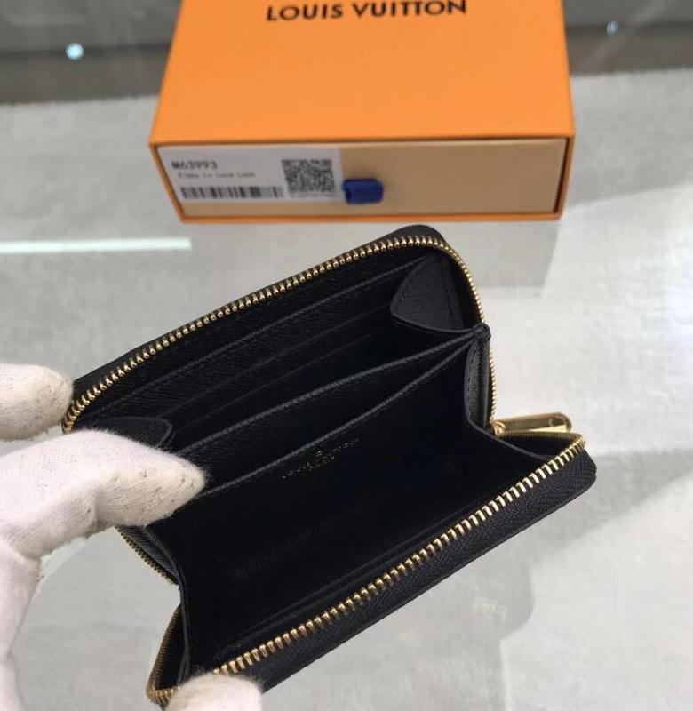 SAMC - Mix Wallets - 055