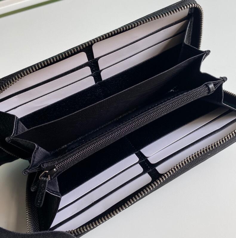 SAMC - Mix Wallets - 208